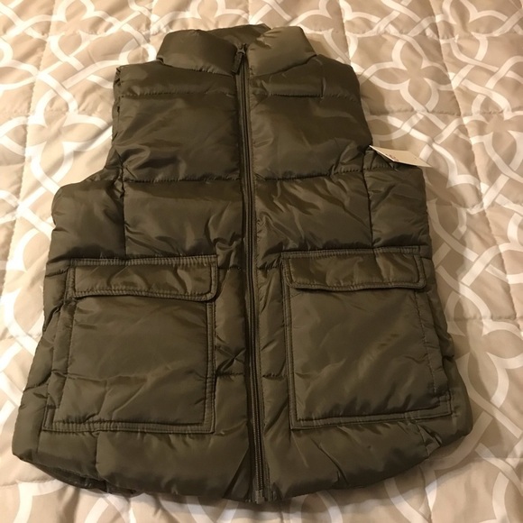 Junior's Sage Puffer Vest Small - Picture 2 of 7